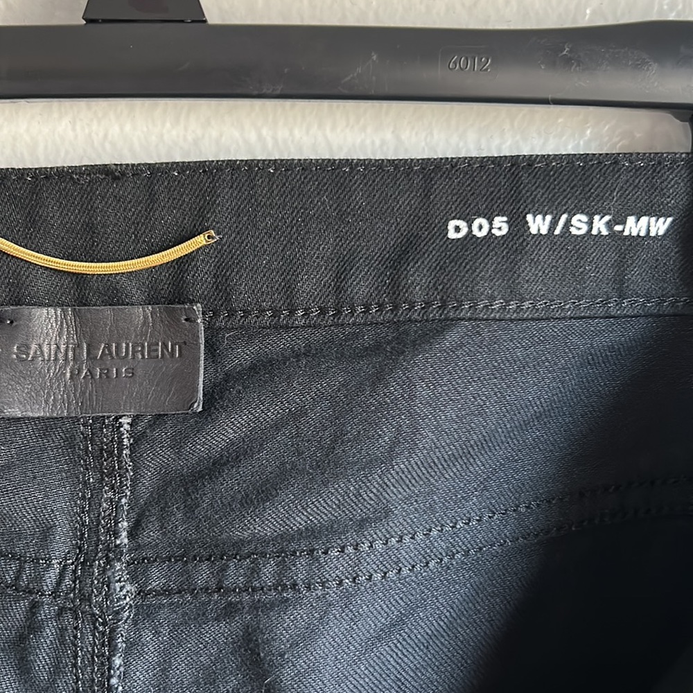 Saint Laurent Black Skinny Jeans - Picture 7 of 10